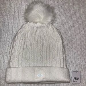 ALO Cable Knit Beanie